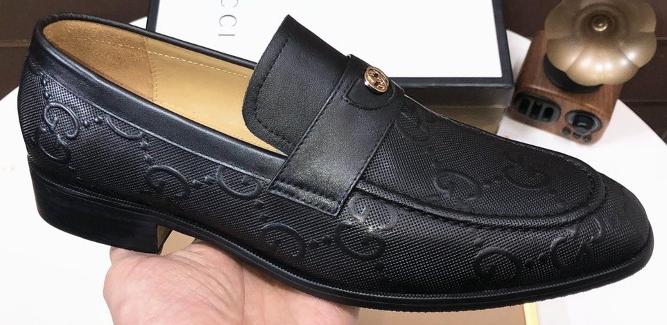 Gucci Black Embossed Leather Loafers - Rounded Toe