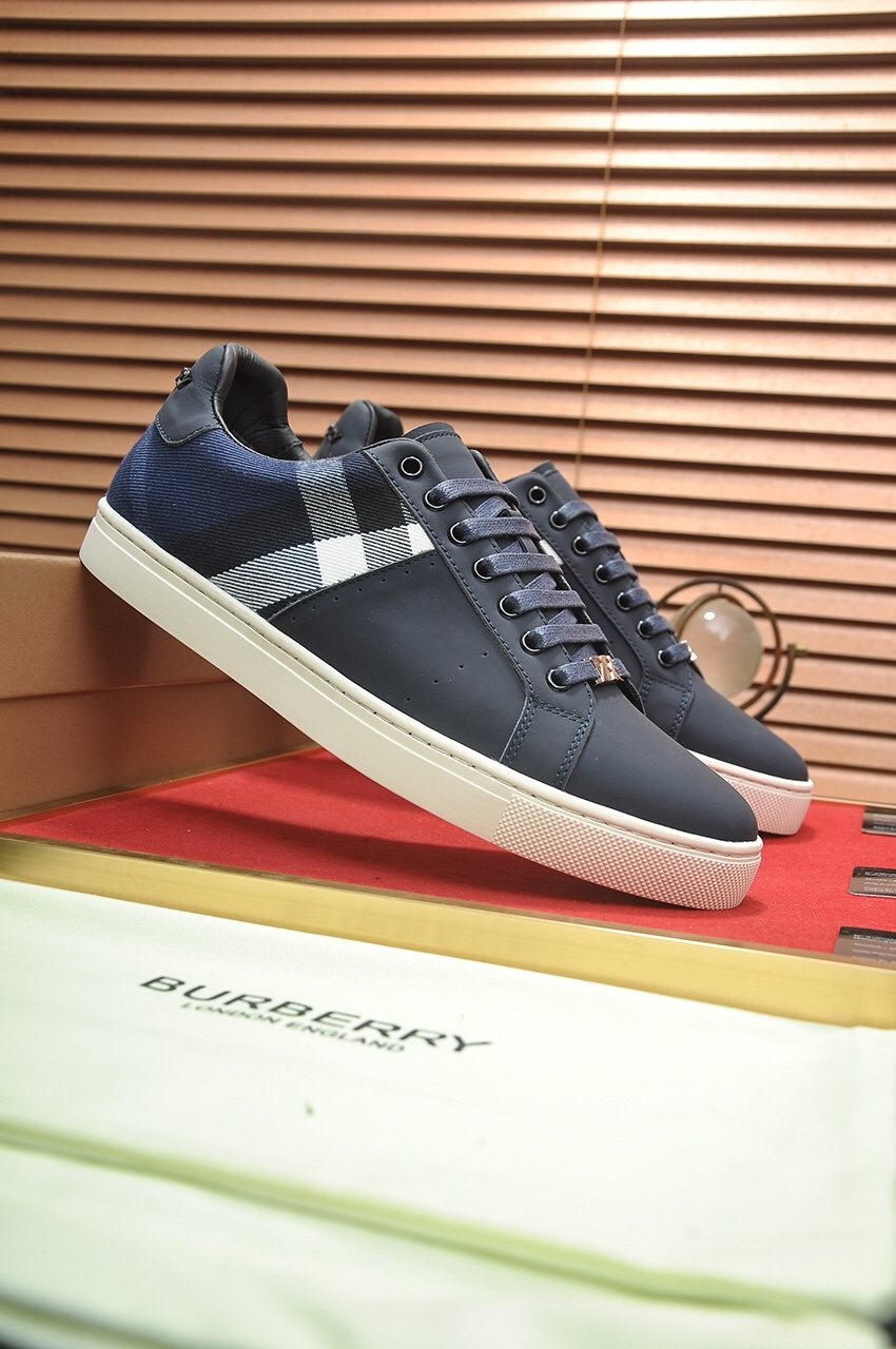 Burberry Check Panel Low-Top Sneakers - Rubber Sole
