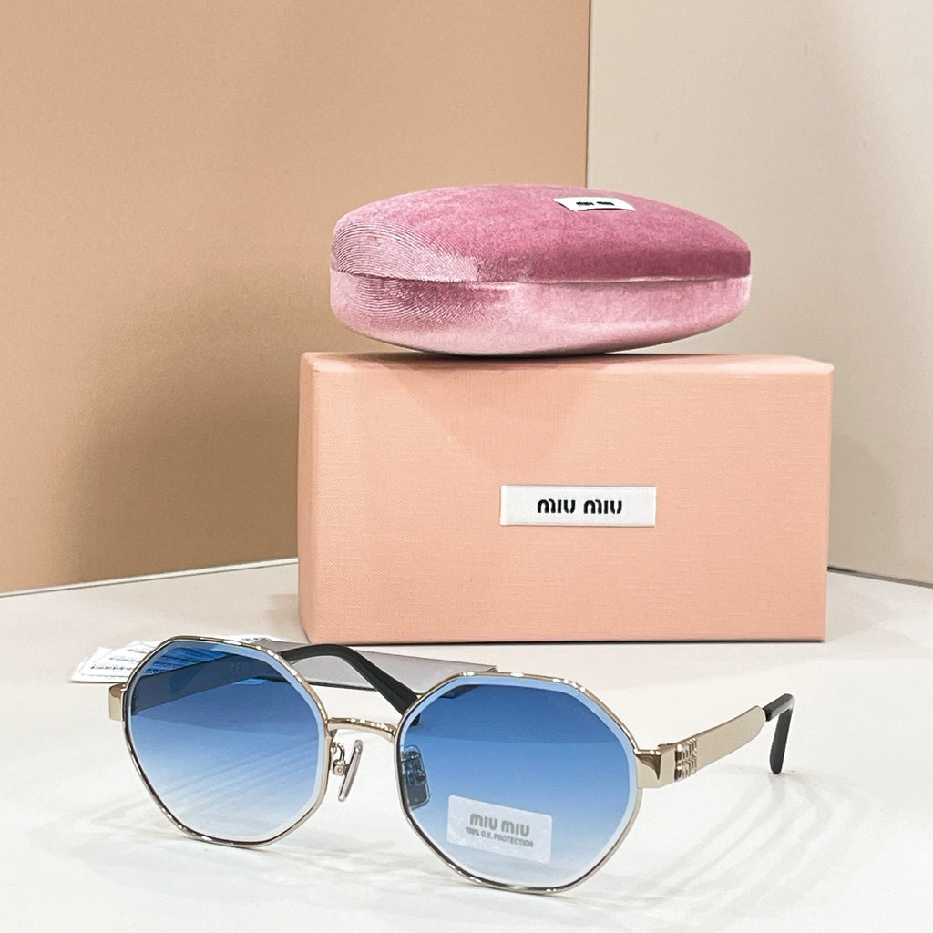 Miu Miu SMUB57S Sunglasses